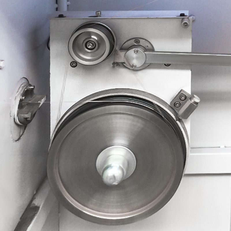 HXE-22DS/24DS Meaisín Líníochta Ardluais Meán & Sreang Míne HXE-22DS/24DS Meaisín Líníochta Ardluais Meán & Sreang Míne